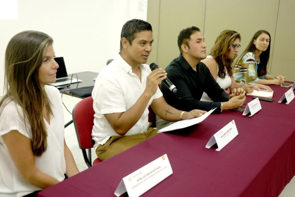 Gobierno implementa el "Nutrimóvil" para promover la alimentación saludable en escuelas 