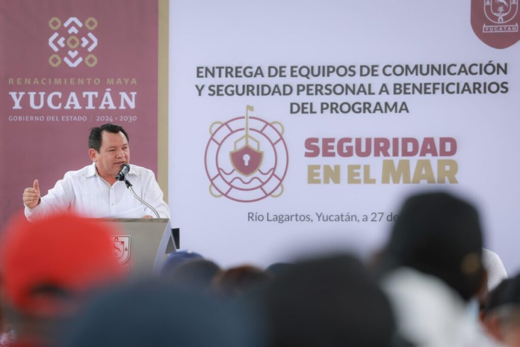 Joaquín Díaz Mena fortalecen la pesca y turismo en la costa oriente de Yucatán