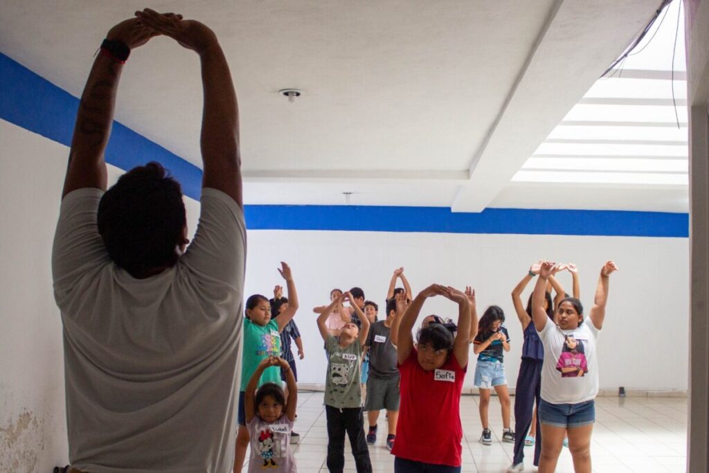 Gobierno promueve el cuidado de tortugas marinas entre infancias yucatecas