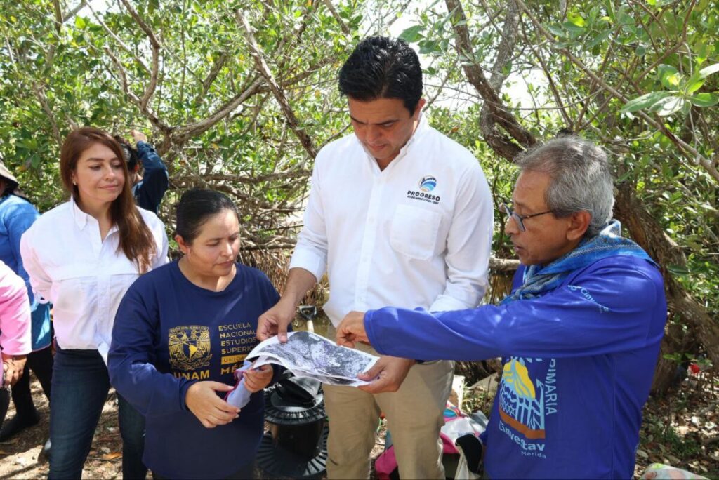 Alcalde Erik Rihani / Progreso restaura vida en Chelem