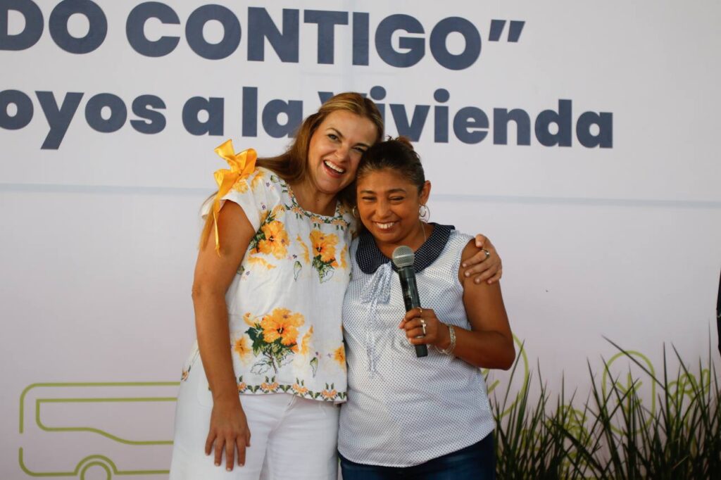 Cecilia Patrón apoya a familias con mejoras de vivienda en San José Tecoh