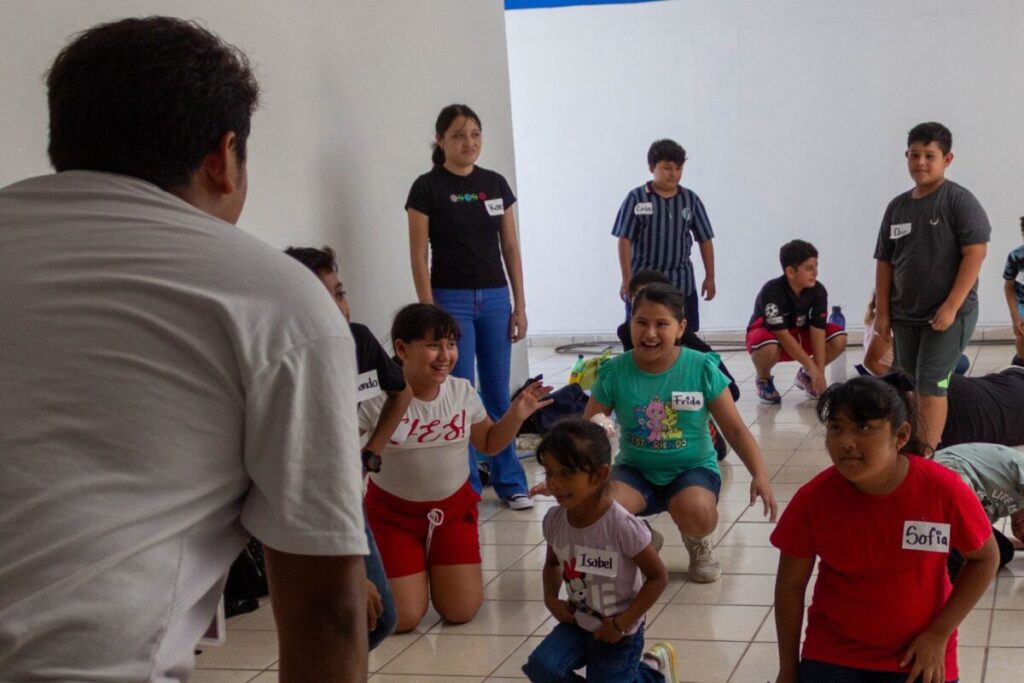 Gobierno promueve el cuidado de tortugas marinas entre infancias yucatecas