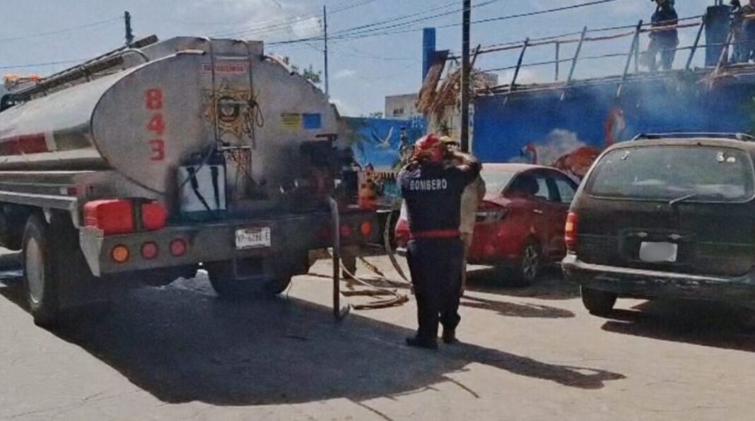 e registra y se controla incendio de un hotel en Progreso, Yucatán
