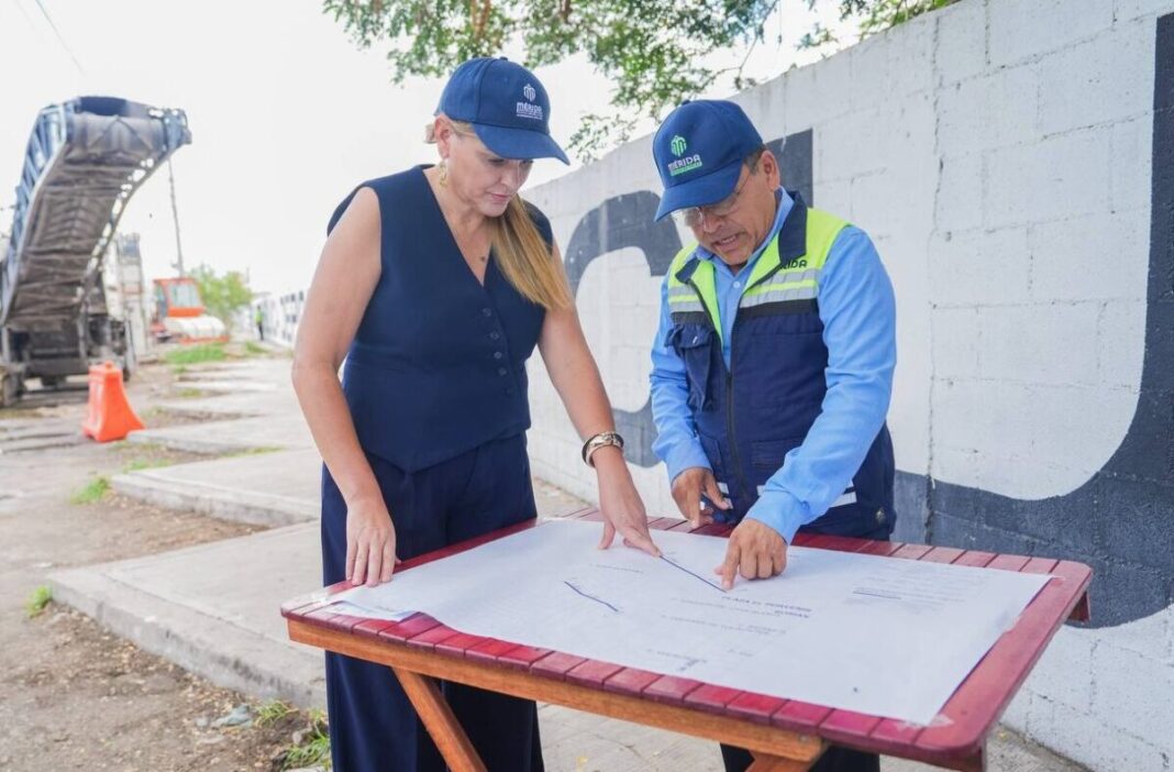 Cecilia Patrón Laviada refuerza trabajos de mejoramiento de calles en Mérida