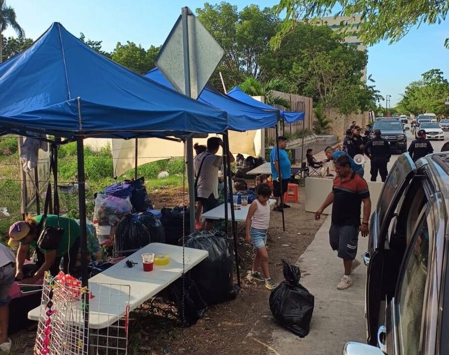 Ayuntamiento de Mérida libera avenida de ambulantes