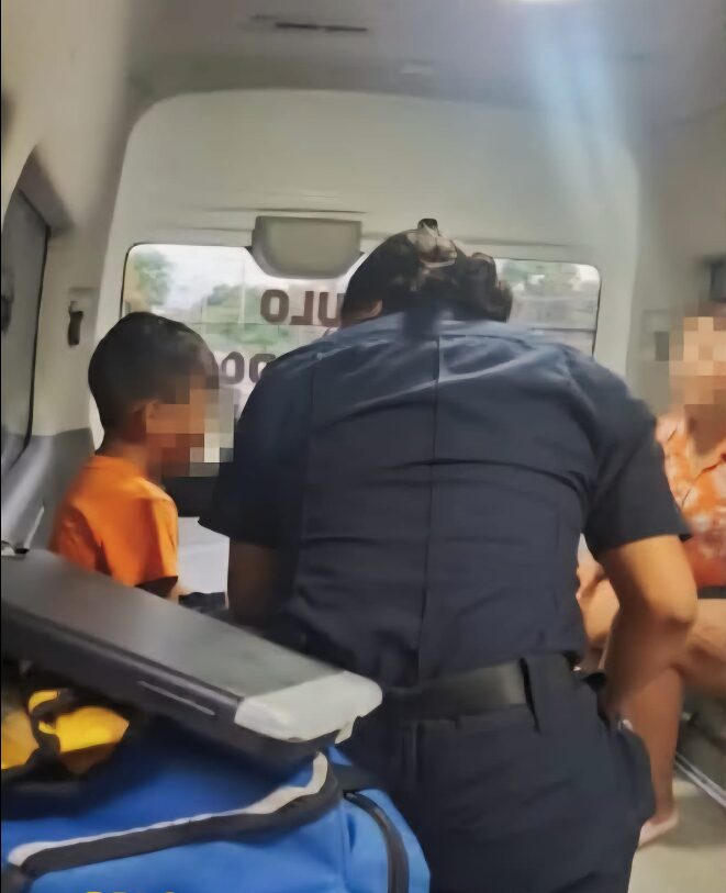 Paramédicos salvan a un pequeño en Motul 