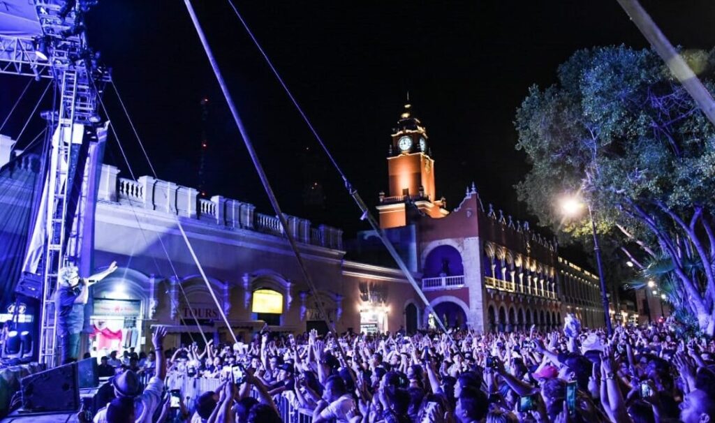 Cecilia Patrón / Ayuntamiento abre convocatoria para participar en el "Mérida Fest 2026"