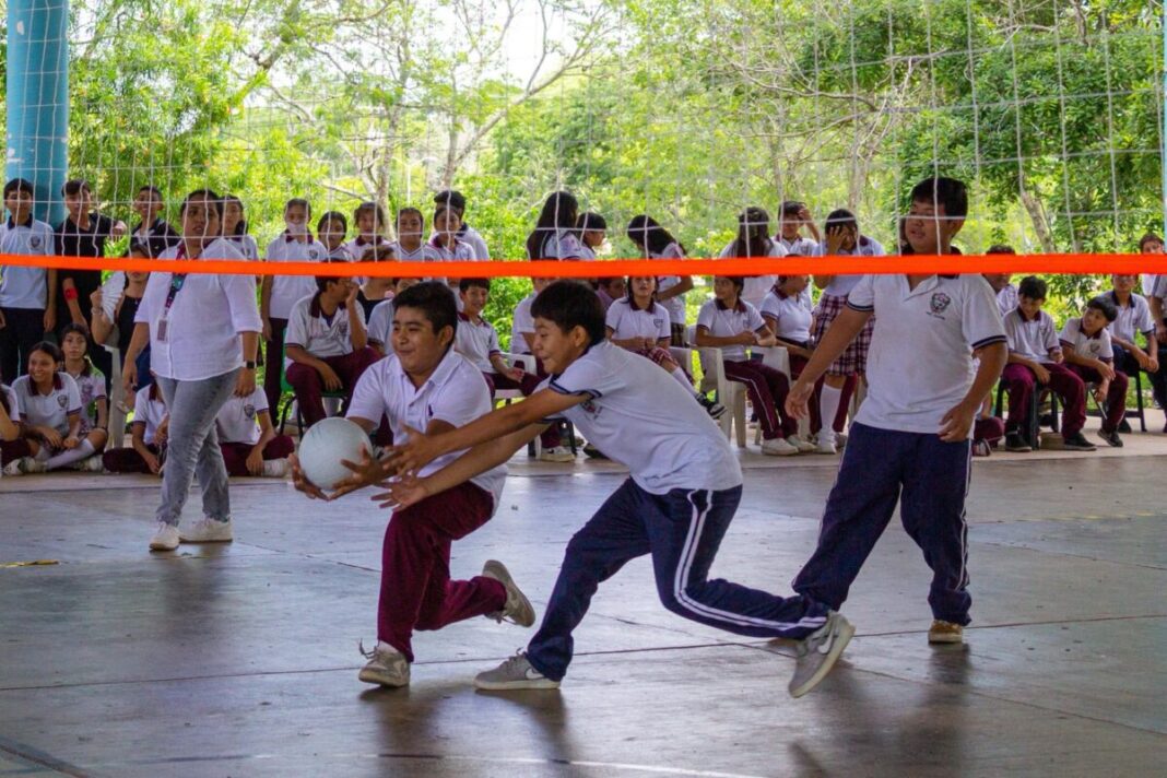 “¡Verano en Movimiento!” fortalece habilidades y valores en adolescentes en Tekit,Umán y Yaxkukul