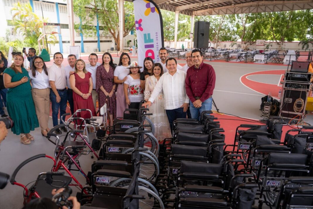 Gobierno promueven autonomía de personas con discapacidad en Yucatán