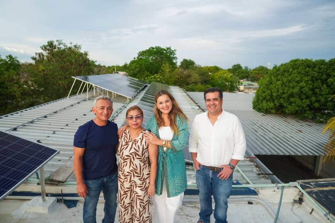 Cecilia Patrón visita a emprendedora Wendy Cool en su gimnasio Ego Gym