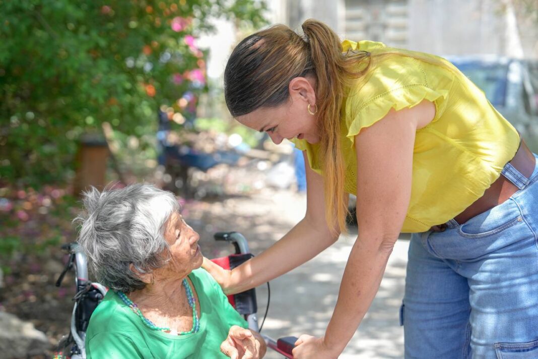 Cuidar y ve el bienestar de las personas mayores es prioridad para Cecilia Patrón
