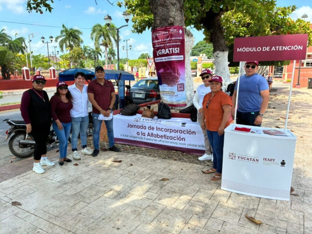 Renacimiento Maya/Yucatán refuerza compromiso contra el analfabetismo en adultos mayores