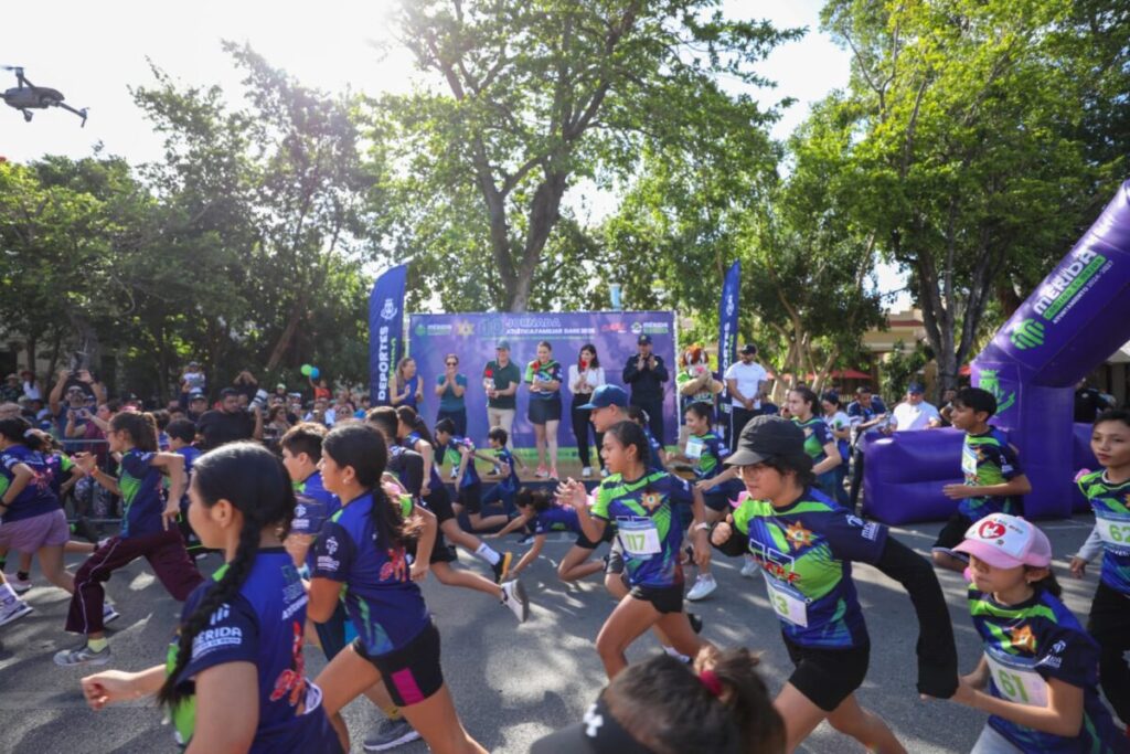 Conmemora Cecilia Patrón el 17 aniversario del programa de educación preventiva de adicciones, D.A.R.E.