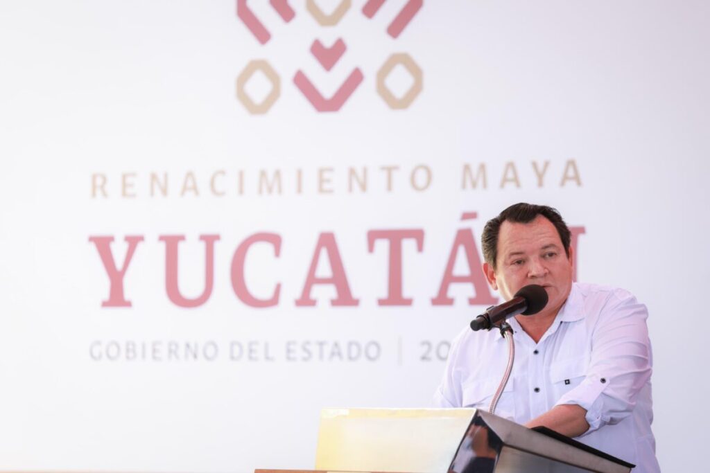 Joaquín Díaz Mena / Renacimiento Maya destina más de 3.8 mdp para el rescate de la actividad henequenera