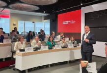 Cecilia Patrón concluye con exito su participación en la Bloomberg Harvard Leadership Initiative