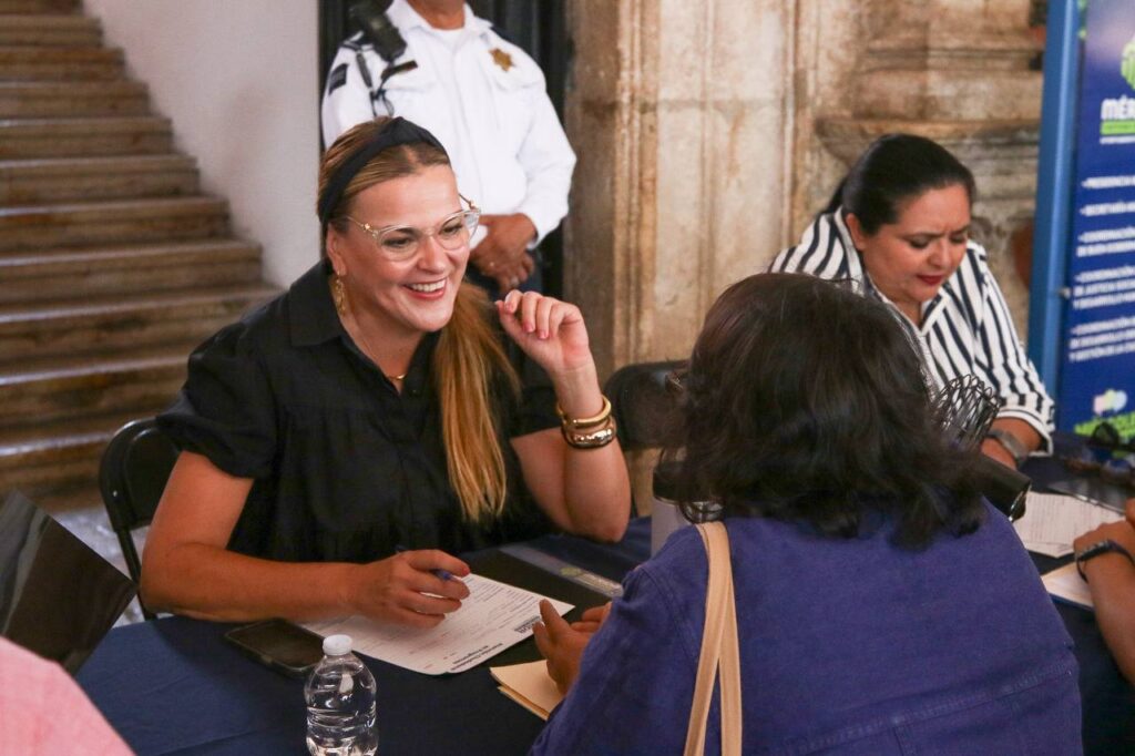 Somos un Ayuntamiento que constantemente escucha y brinda soluciones: Cecilia Patrón Laviada