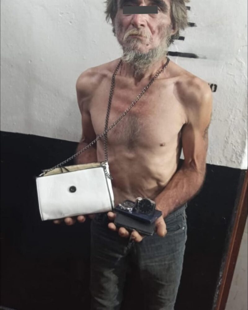 Hombre detenido en San Lorenzo, Umán, por causar disturbios en la calle 