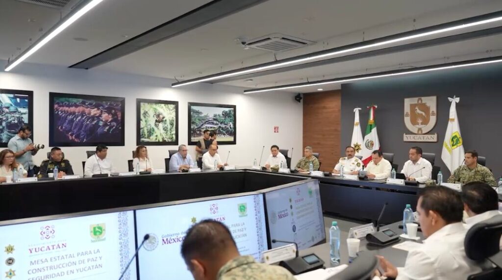 Joaquín Díaz Mena: La paz, patrimonio de Yucatán que se defiende todos los días