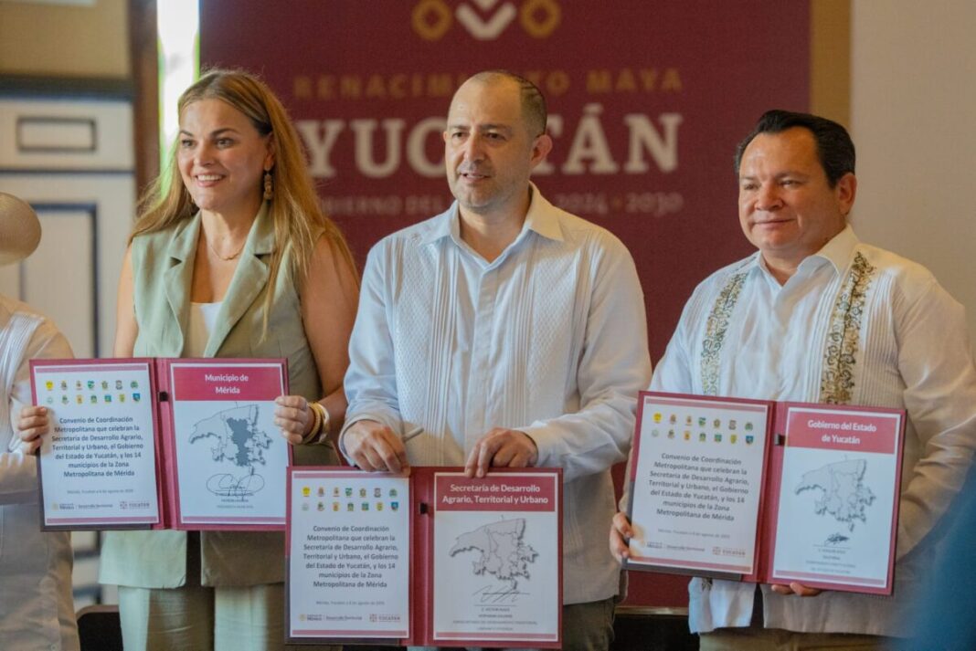 La alcaldesa Cecilia Patrón firma Convenio de Coordinación Metropolitana de Mérida