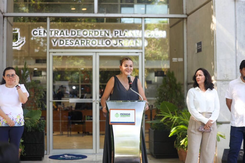 Cecilia Patrón presenta la Estrategia Mérida Ordenada para mejorar el desarrollo urbano y social