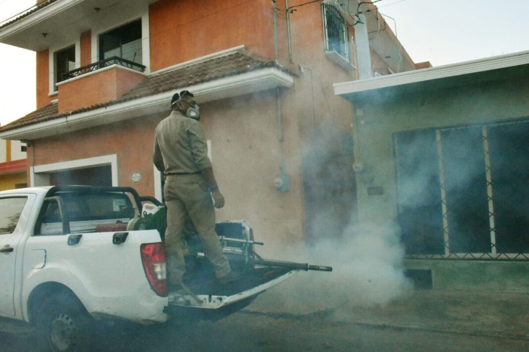 Operativo de fumigación en Yucatán para combatir enfermedades transmitidas por vectores