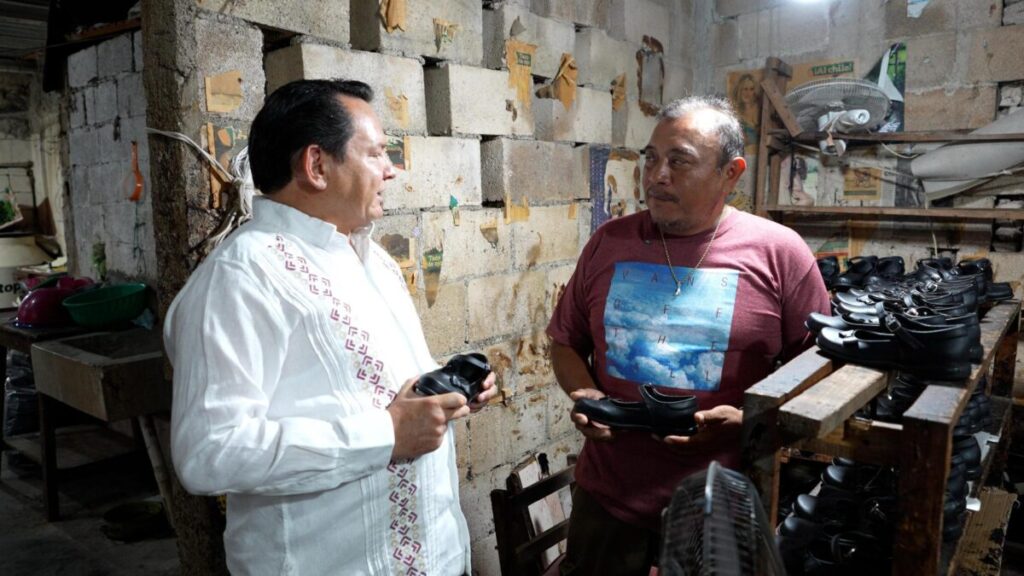 “Bienestar en tu Escuela” genera empleos y apoya a estudiantes en Yucatán: Diaz Mena