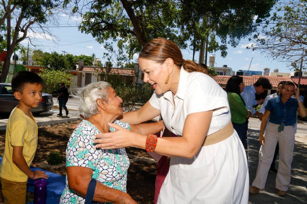 La alcaldesa Cecilia Patrón reafirma su compromiso en atender la salud mental de las y los meridanos
