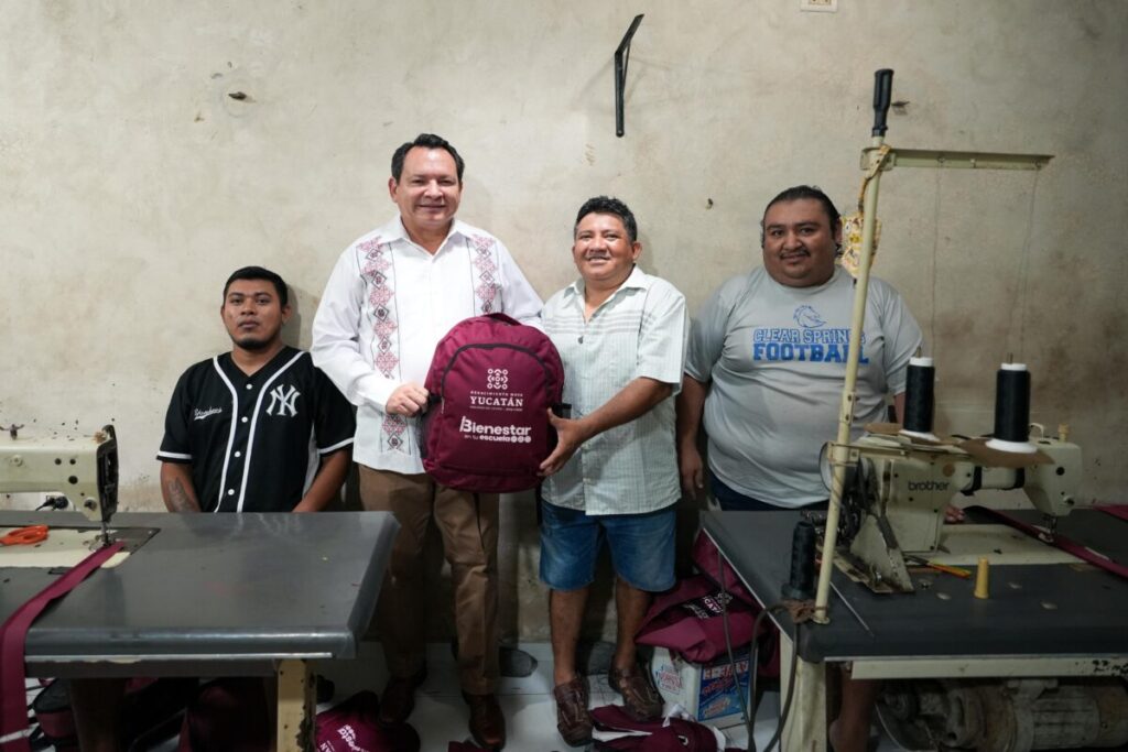 Díaz Mena genera más empleo en Huhí a través del “Bienestar en tu Escuela"