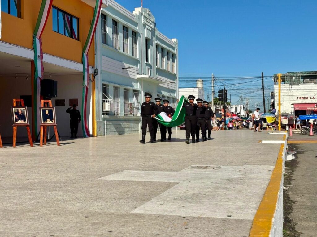 Encabeza el alcalde Edwin Bojórquez la conmemoración del 178 Aniversario de los Niños Héroes en Kanasín