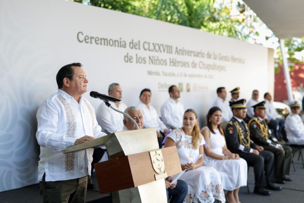 Joaquín Díaz Mena conmemora el 178 aniversario de los Niños Héroes de Chapultepec