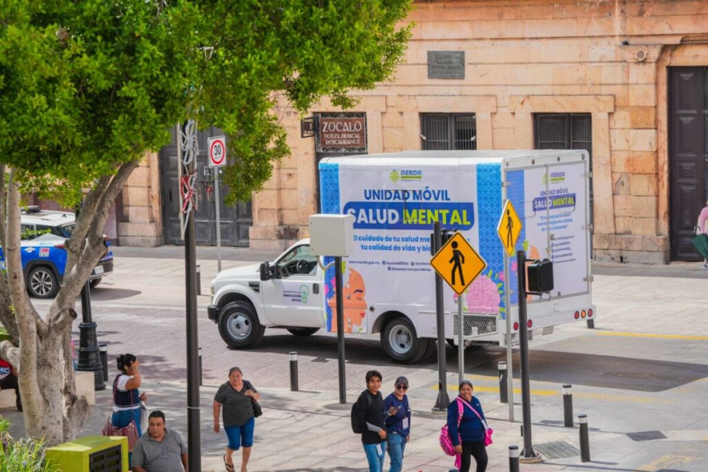 Cecilia Patrón inaugura programa de salud mental para jóvenes en Mérida.