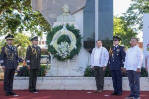 Joaquín Díaz Mena conmemora el 178 aniversario de los Niños Héroes de Chapultepec