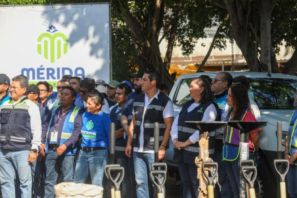Todo el Ayuntamiento a las calles para atender el bacheo en Mérida: Cecilia Patrón