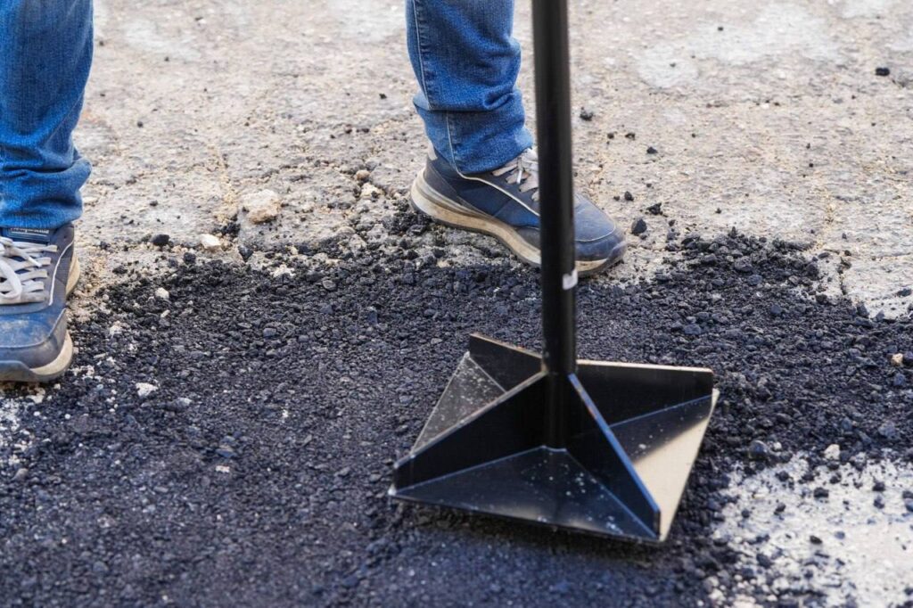 Todo el Ayuntamiento a las calles para atender el bacheo en Mérida: Cecilia Patrón