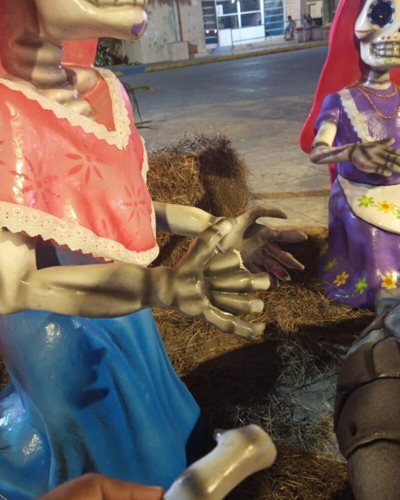 Vandalizan decoración del Día de Muertos en Progreso, Yucatán