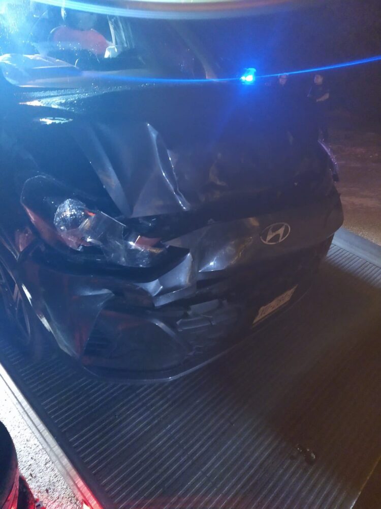 Accidente entre un camión de transporte público y un auto en carretera Ticimul–Tanil, Umán