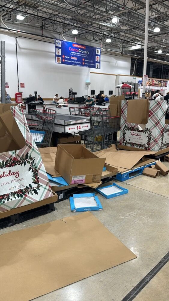 Fiebre navideña crea holocausto en Costco de Mérida