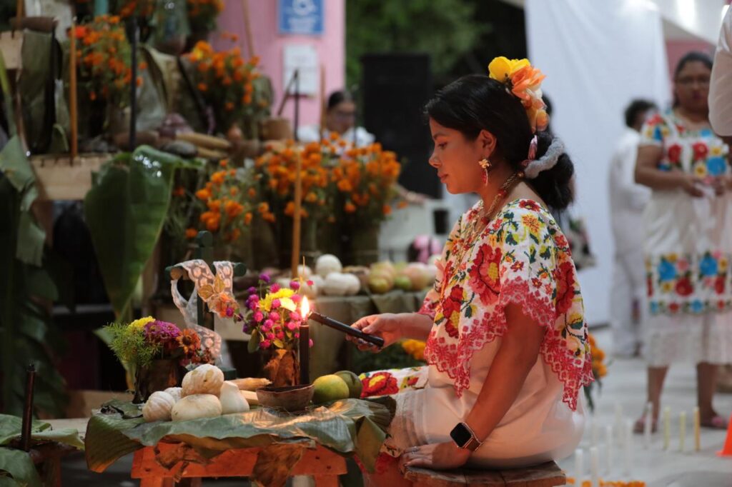 El lindo municipio de Celestún se viste de tradición y cultura con el primer Festival de las Ánimas