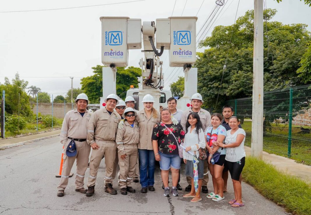 Ya son 186 colonias y 31 comisarías con el cambio de alumbrado púbico en luces LED por la alcaldesa Cecilia Patrón
