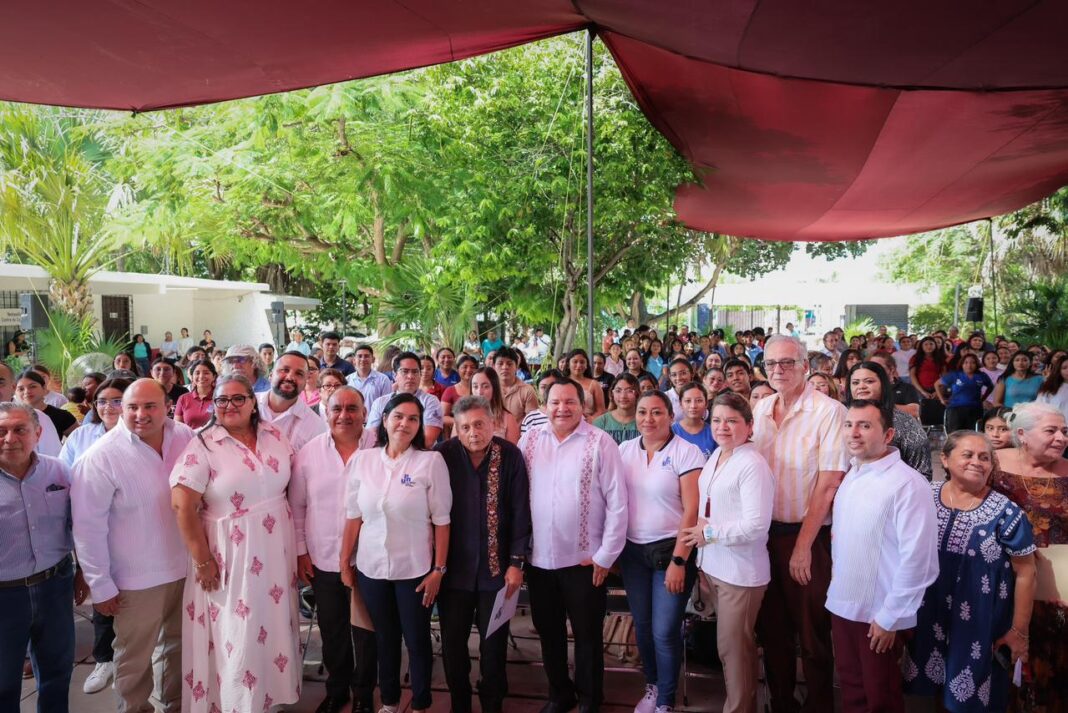 Joaquín Díaz Mena inversión UPN educación Yucatán.