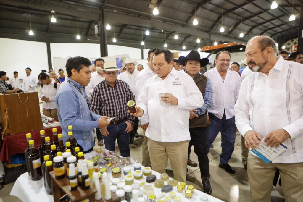 Joaquín Díaz Mena/Gobierno de Yucatán inaugura Expo Pro Agro Innovación 2025