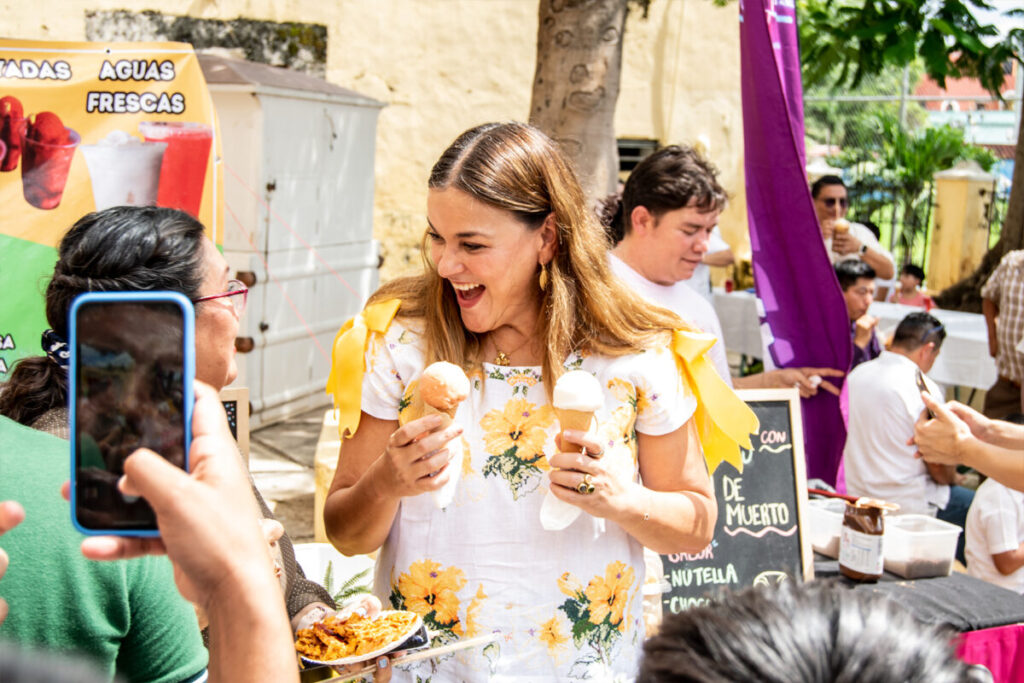 La alcaldesa Cecilia Patrón presenta la "Feria del Mucbipollo 2025"