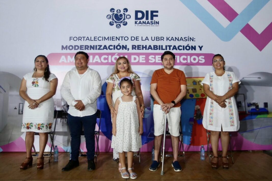 Edwin Bojórquez y Raquel Balam Rocha/ DIF de Kanasín ofrecerá transporte gratuito a personas en vulnerabilidad