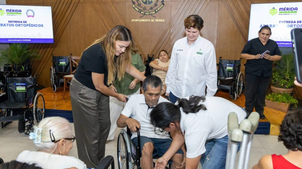 La alcaldesa Cecilia Patrón Laviada continúa mejorando la calidad de vida personas con discapacidad en Mérida