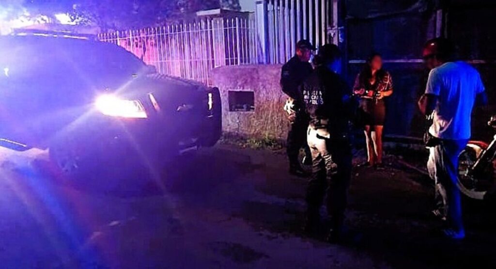 Detenido por robar y agredir a policías en Valladolid, Yucatán 