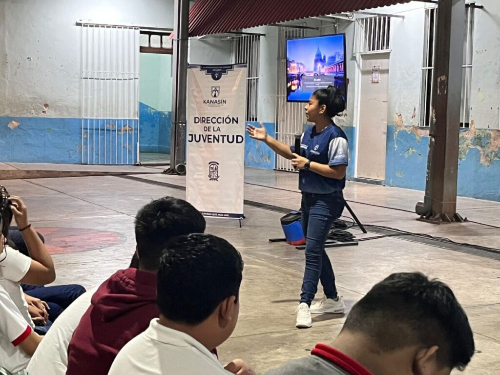 En Kanasín se impulsan políticas a favor de la protección de las niñas y mujeres