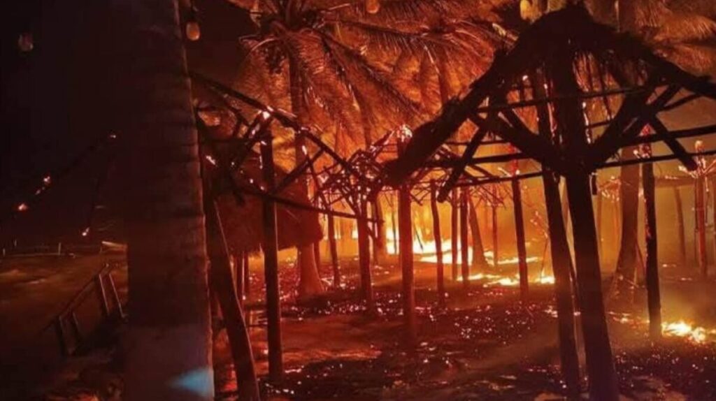 Detienen a Miguel Ángel “N”, culpable del incendio de palapas en Mahahual, Othón P. Blanco, Quintana Roo