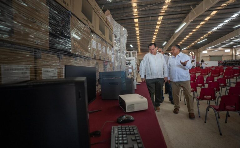 Renacimiento Maya fortalece la infraestructura educativa con la entrega de mobiliario para las escuelas de Yucatán
