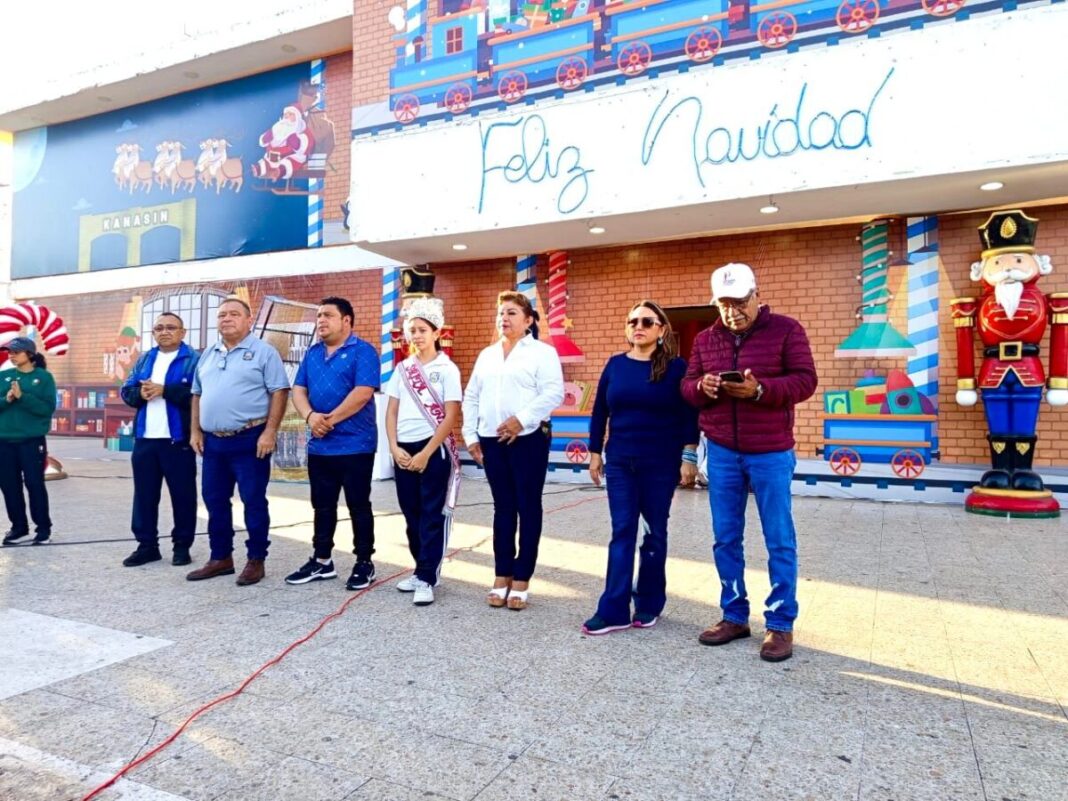 Edwin Bojórquez motiva a estudiantes en el 42 aniversario de la Leandro Valle