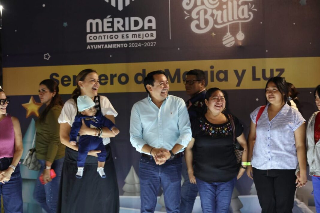 Cecilia Patrón inauguración Sendero de Magia y Luz Parque Ecológico Poniente